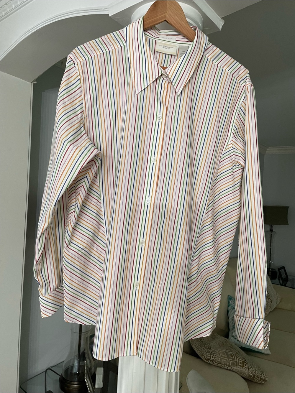 Liz Claiborne women’s long sleeve buttons down shirt. Size 16 W .Vintage